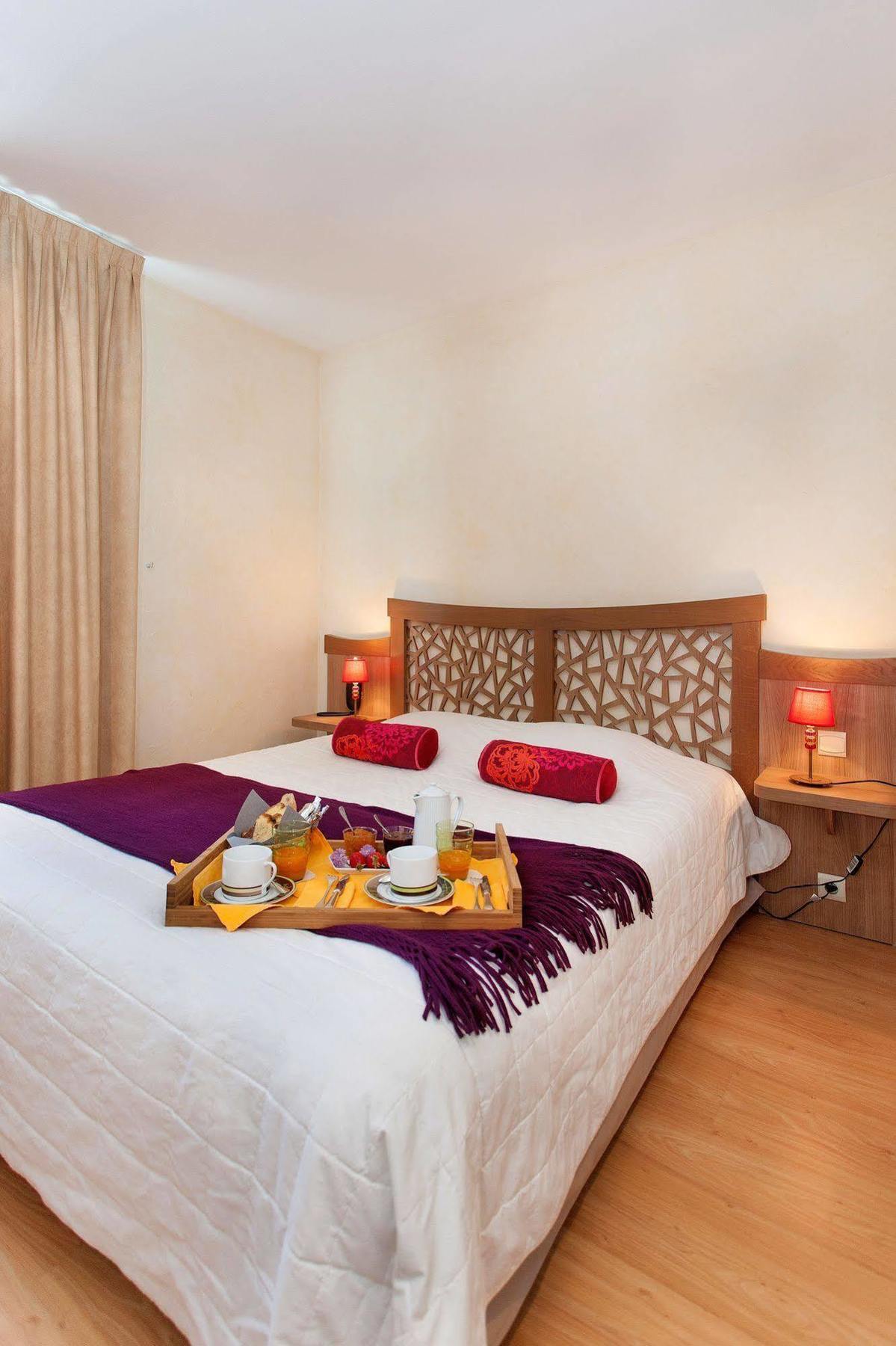 Auberge Du Poids Public Logis Hotel Saint-Felix-Lauragais Экстерьер фото